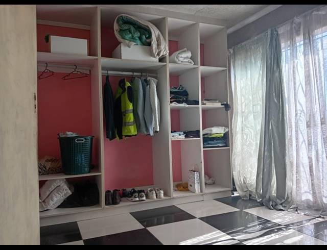 3 BEDROOM FREESTANDING FOR SALE IN KWAGUQA
